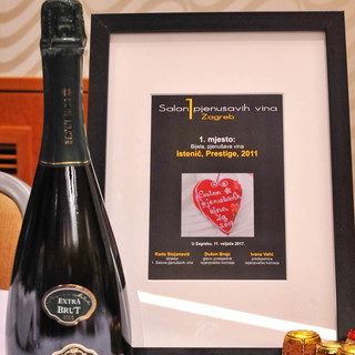1.zagreb   misal per  blanc de blancs  najbolje ocjenjeno hrvastko vino