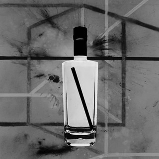 Picture bottle standard2 artwork background michi lukas 1