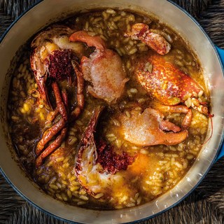 Juicy europeam lobster rice   photofrancesc guillamet