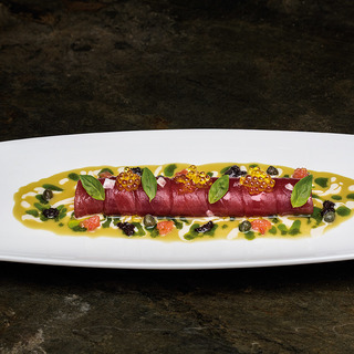 Red tuna cannelloni with mediterranean flavors   photofrancesc guillamet