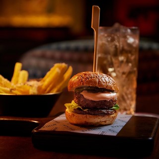 Mini bar   burguer   credit grupo jose avillez