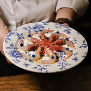 %e2%80%9cquisquilla%e2%80%9d cured in salt  vinaigrette with oil from its shells. option 2