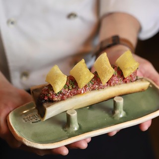 7. steak tartare on grilled bone marrow with pommes souffle%cc%81 